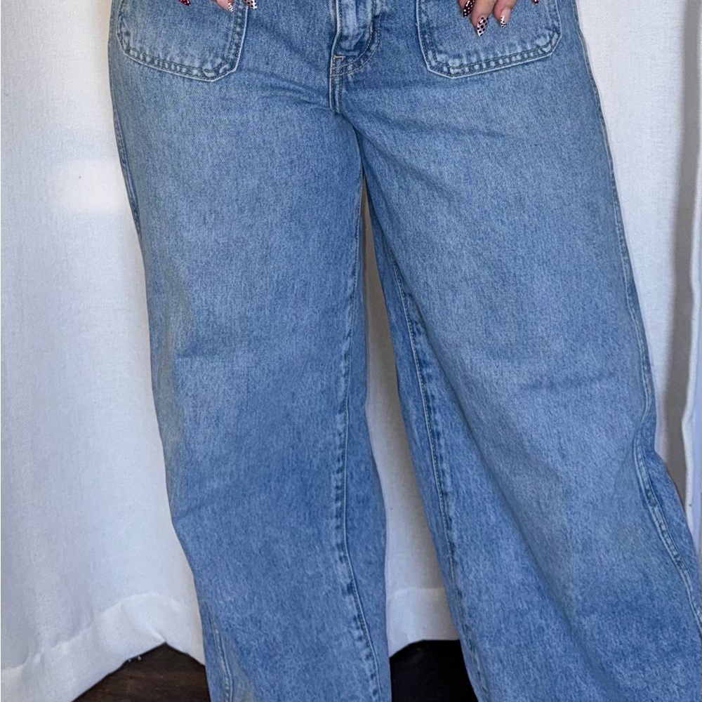 Old Navy High Rise Classic Blue Denim Jeans - Picture 2 of 3